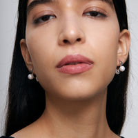 FIGURE PEARL Earrings