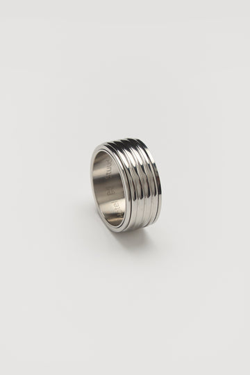 Stuudio Particular x Hotel SPINNER Ring