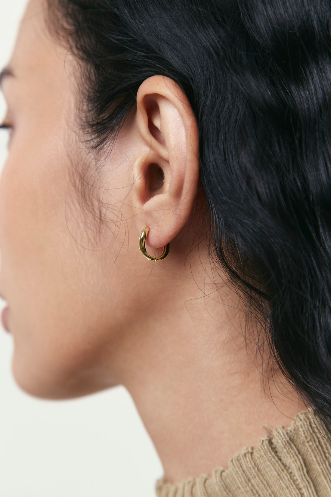 CURL MINI HOOP Earrings