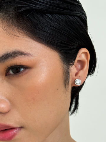 ROUND BRILLIANT STUD Earrings