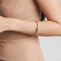 KNOT Bangle